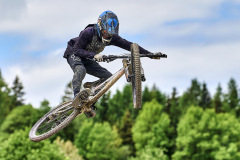 s4_906_Bernhard-Noebauer_Sport_Draufgaenger